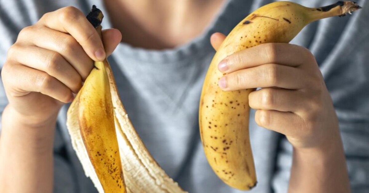 Banaaninkuori ja vesi ja sooda: miksi tätä seosta suositellaan ja mihin se on hyödyllinen