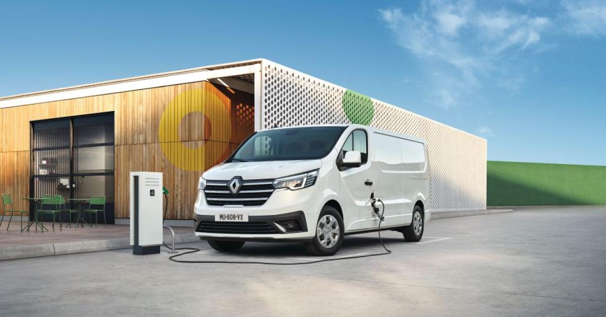 Uusi Renault-pakettiauto, jossa on sänky, pesuallas, liesi ja tilaa pitkille matkoille, on huomattavasti halvempi kuin matkailuauto ja tulee olemaan unelma niille, jotka haluavat elää tien päällä.