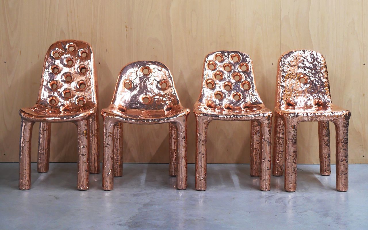 Valitse yksi yhdeksästä kuvassa olevasta tuolista ja paljasta piilevät piirteesi..