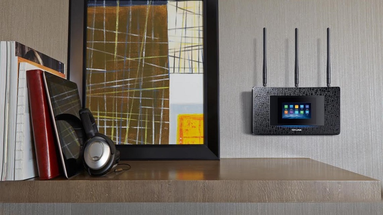 Mihin WiFi-reititin tulisi sijoittaa, jotta internet toimisi kaikissa huoneissa?