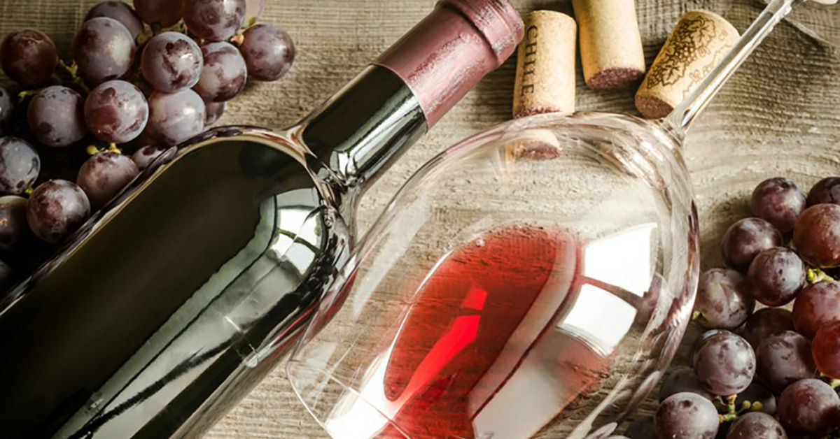 Milloin on paras avata viinipullo? Lajikkeet ja tyylit, jotka muuttuvat iän myötä.