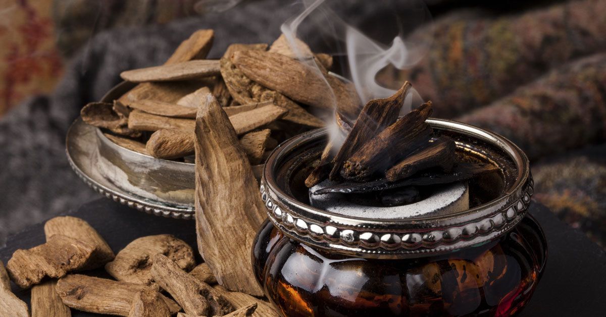 Maria Lunas, arkkitehti: ”En halua pilata kaikkien mielialaa, mutta se, mitä hengitämme, kun poltamme suitsukkeita, ei ole lainkaan terveellistä.”