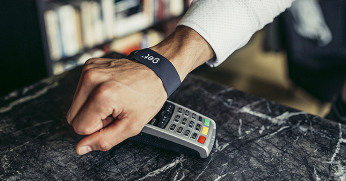 Kosketusta tai PIN-koodia ei tarvita: asiantuntijat varoittavat uudesta petosmuodosta, joka koskee kontaktittomia maksuja (ilman PIN-koodia) tekeviä henkilöitä.