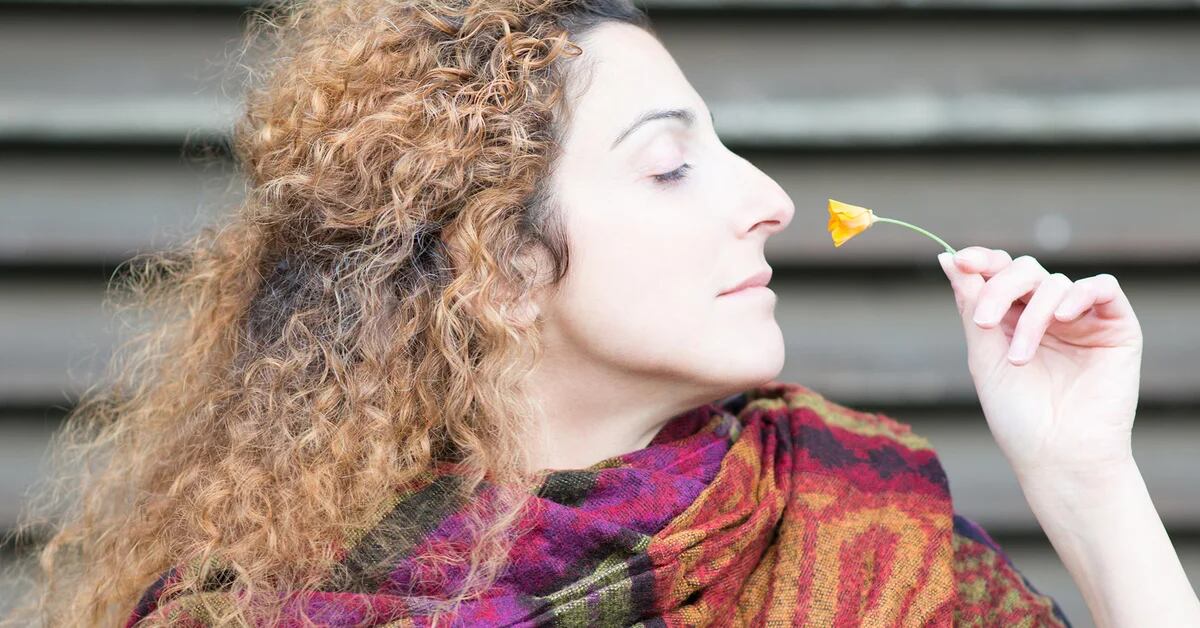 Kokeellinen laite auttaa anosmiaa sairastavia ihmisiä erottamaan hajuja