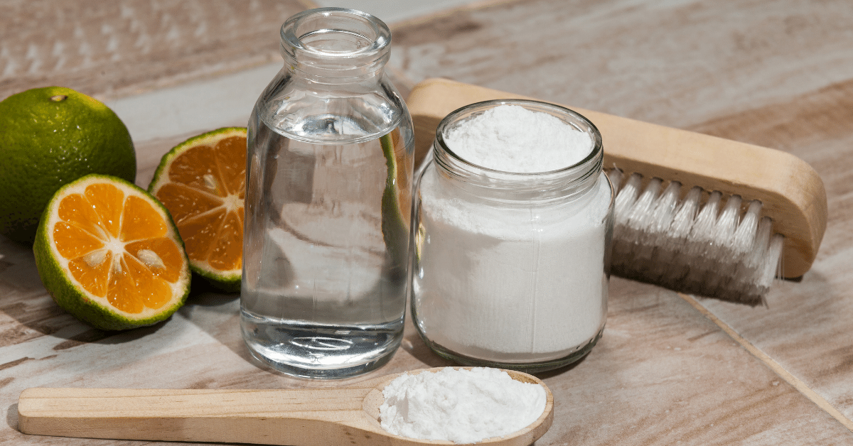 Kuinka puhdistaa sähköinen kahvinkeitin vaihe vaiheelta, jotta kahvin laatu paranee ja sen käyttöikä pitenee