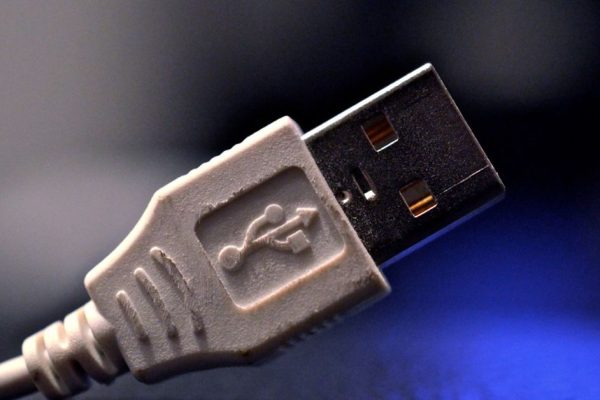 USB