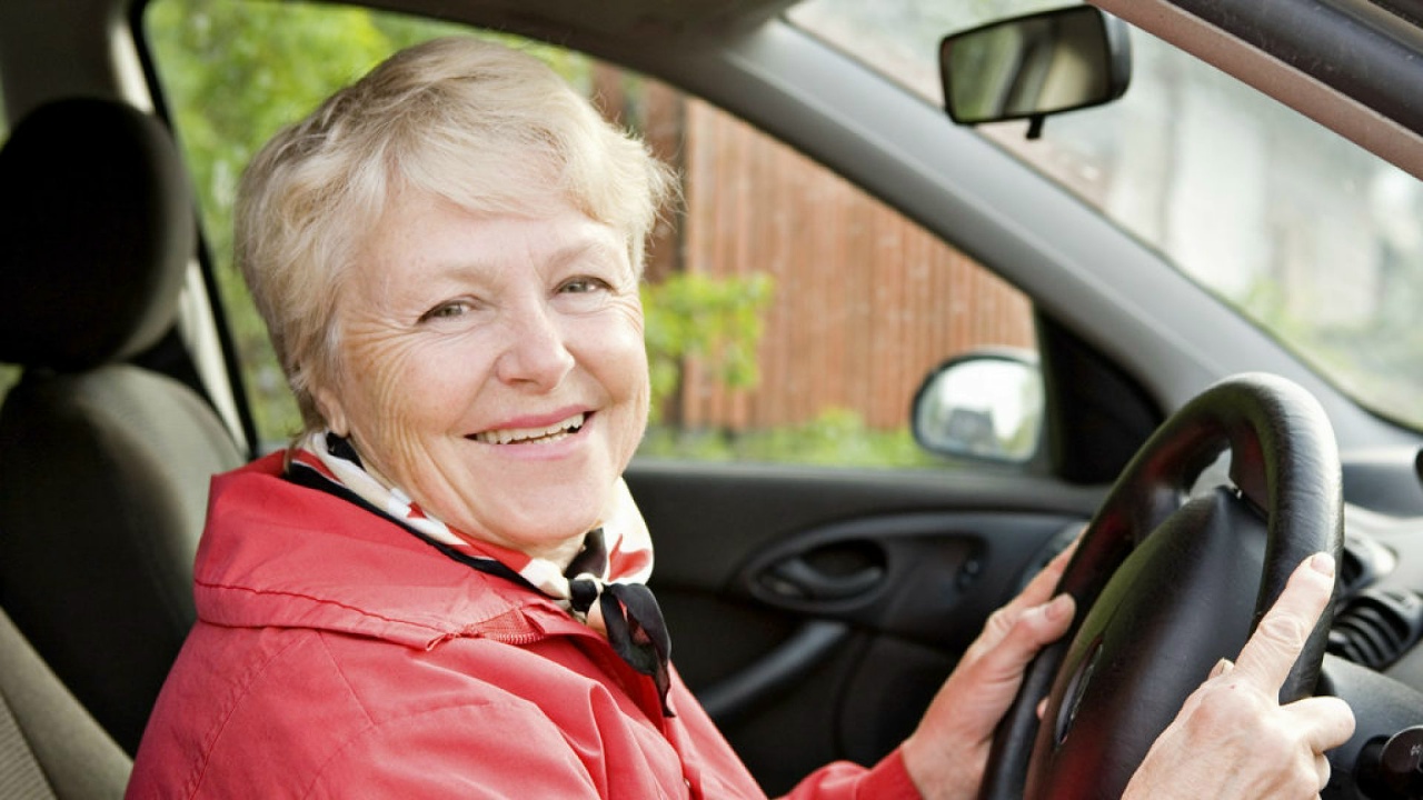 Ikääntyneille autoilijoille sopivimpien automallien ranking.