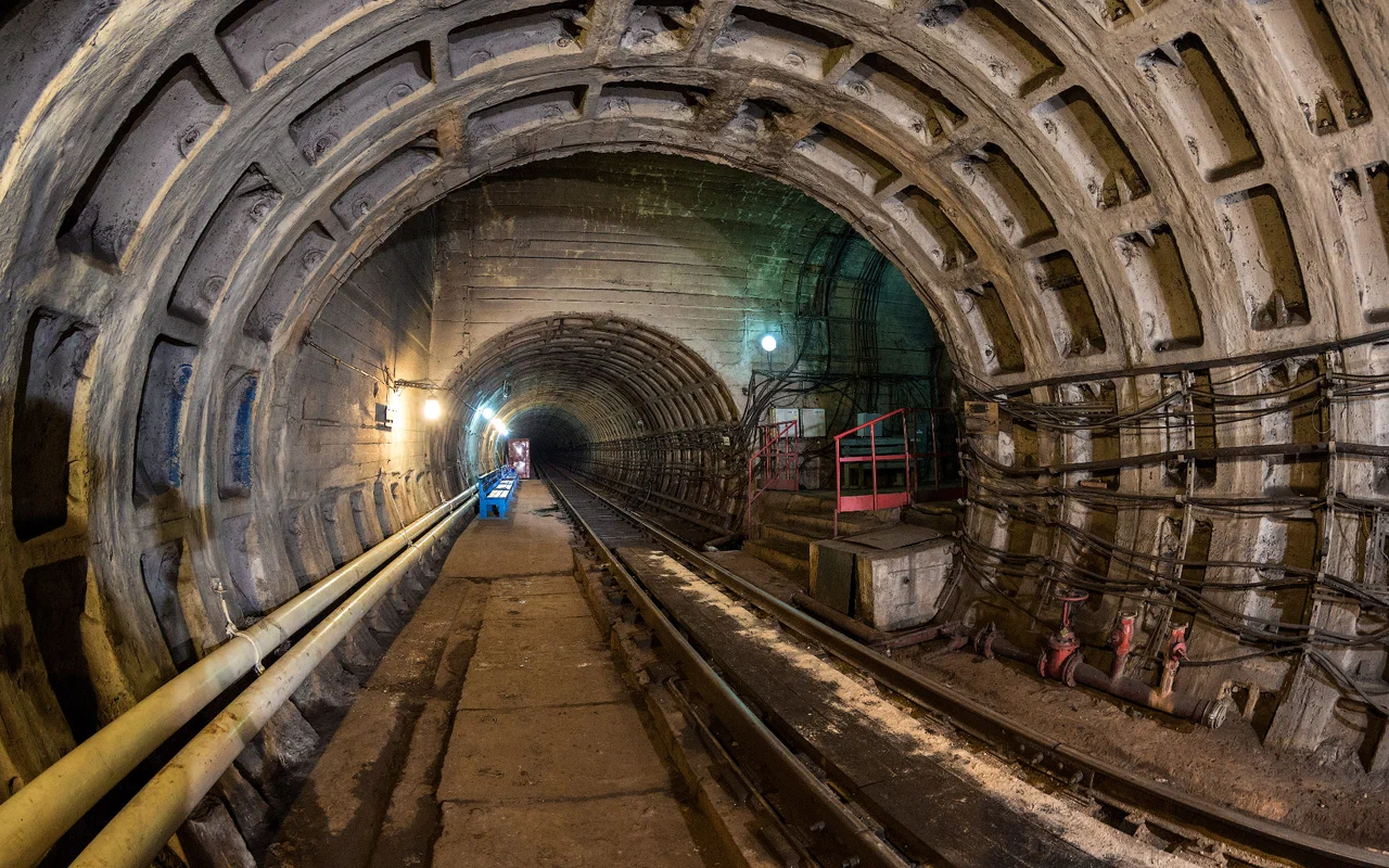 Tunneli, joka yhdistää vuoret ja valtameret: megaprojekti, joka muuttaa Latinalaisen Amerikan historian