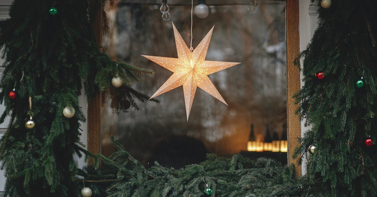 Lopeta perinteisten jouluvalojen ostaminen: nämä modernit vaihtoehdot tulevat olemaan tämän kauden trendikkäitä