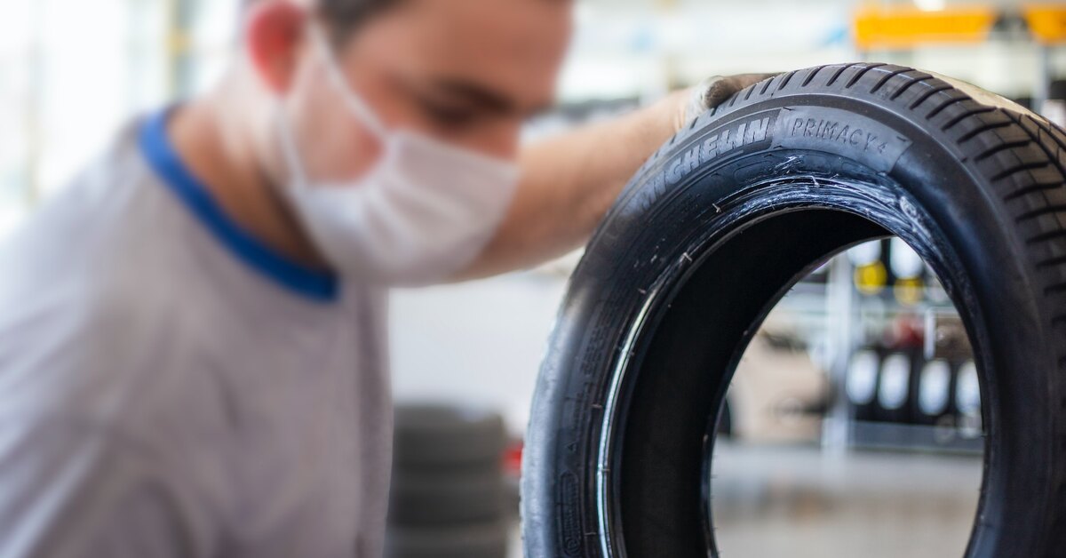 Ne ovat potentiaalisesti tappavia, mutta niitä on lautasillamme: myrkyllisiä renkaiden jäännöksiä, joita on löydetty vedestä, maaperästä ja ilmasta.