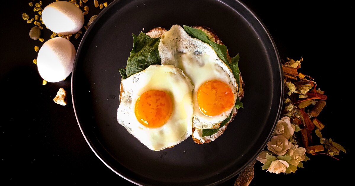 Ei paistettu, ei keitetty: kuinka valmistaa muna oikein, jotta saat siitä mahdollisimman paljon hyötyä