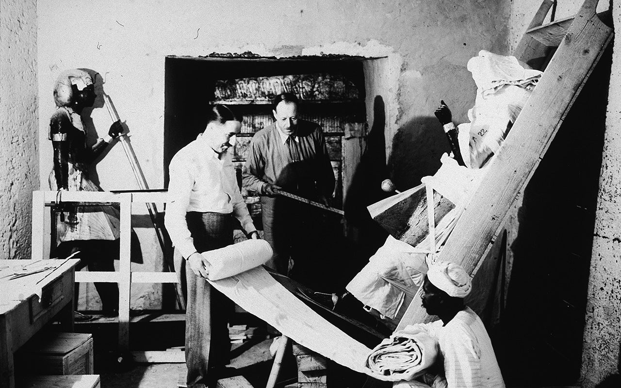 4. marraskuuta 1922: tänä päivänä Howard Carter löysi koskemattoman Tutankhamonin haudan.