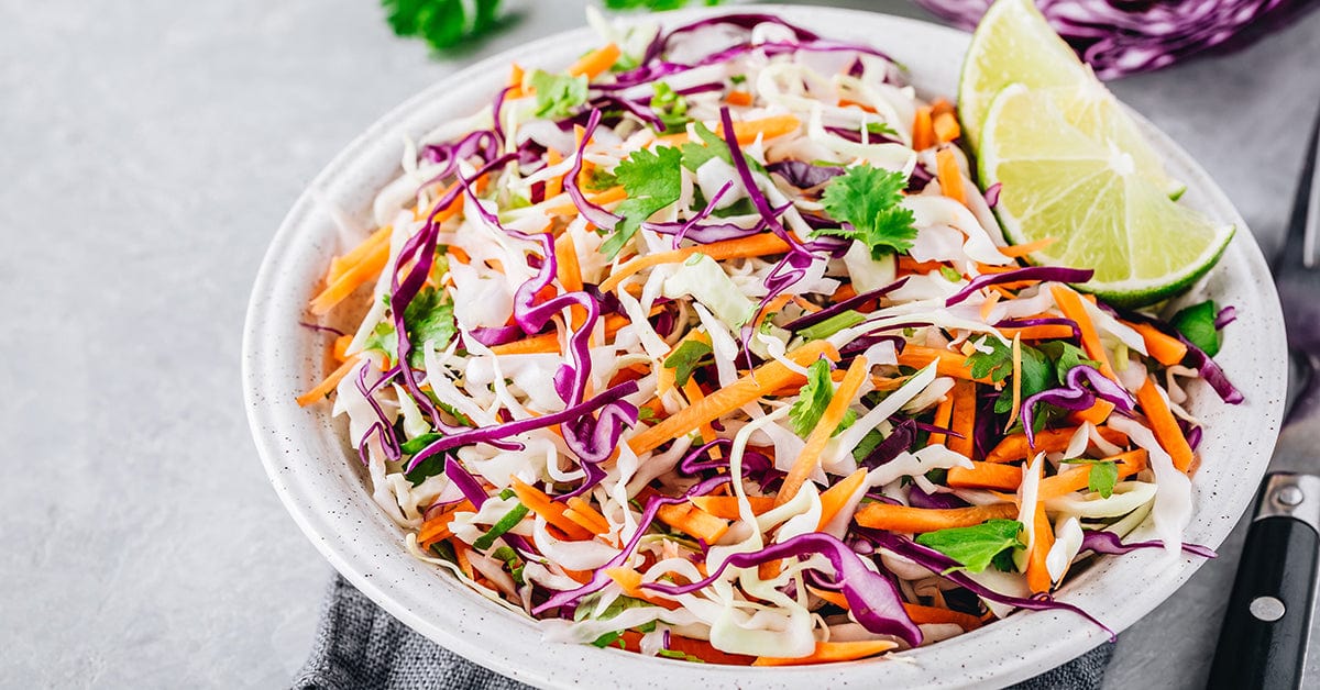 Koolslow-kaalisalaatti: et ole koskaan ennen maistanut näin hedelmäistä ja makeaa kaalia!