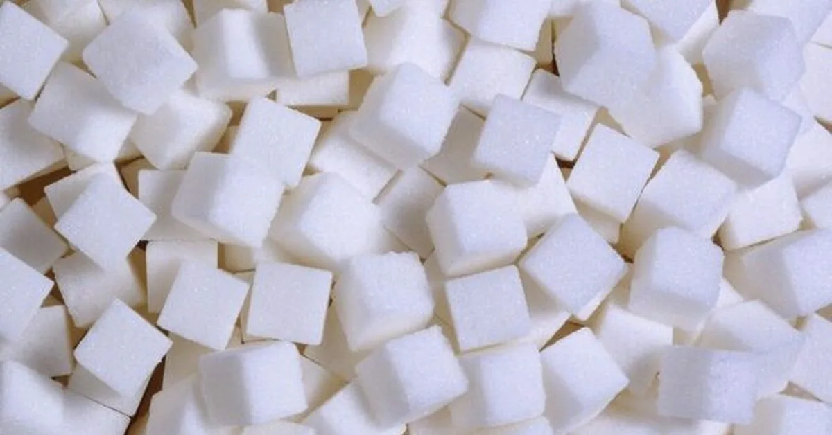 Sokeri ei vain makeuta, vaan auttaa myös poistamaan tahroja ja likaa.