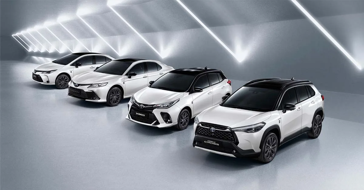 Yaris ja Altis ovat jo kaukana menneisyydessä! Toyotan ”legendaarinen auto” on menettänyt suosiotaan, ja omistajat ovat ilmoittaneet, että eivät ostaisi sitä.