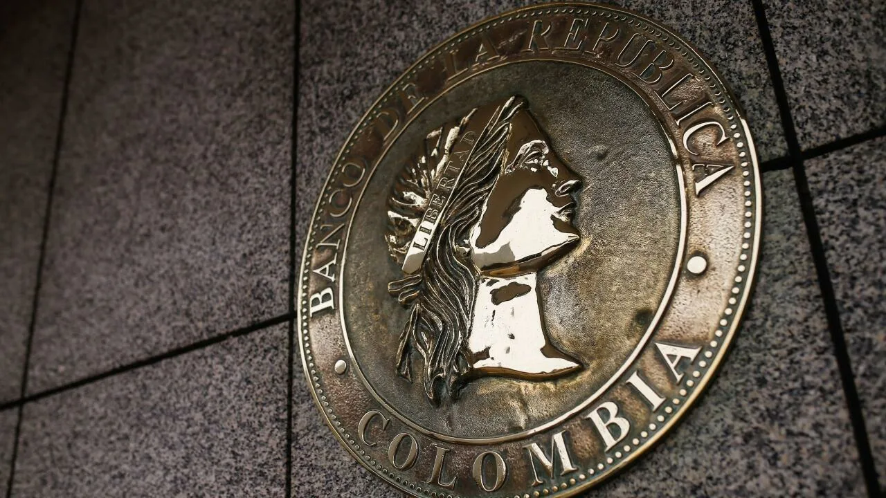 Tässä maassa vahvistettu | Kolumbian hallitus on päättänyt, että kaikki luottokortit ja pankkitilit, jotka ovat tällä listalla, jäädytetään joulukuun aikana.