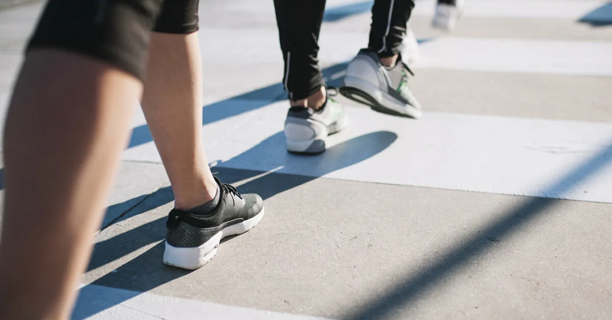 Suomalainen kävelymenetelmä hidastaa ikääntymistä, ja tulokset näkyvät jo muutaman viikon kuluttua.