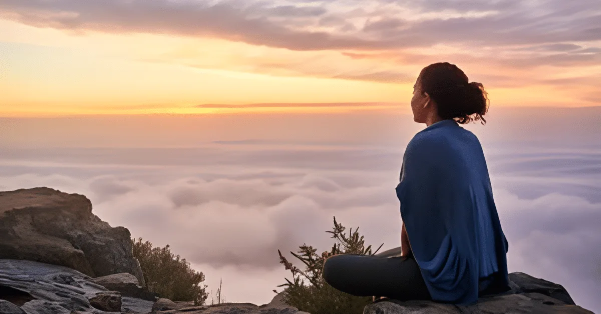 Psykologia olettaa, että yksinäisyyden suosiminen jatkuvan sosiaalisen elämän sijaan on osoitus näistä erityispiirteistä.