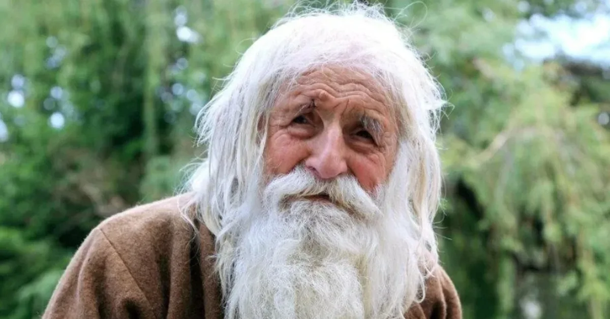 Istanbulissa paavi tervehtii vanhuksia, jotka ovat ”kaikkien aarre”