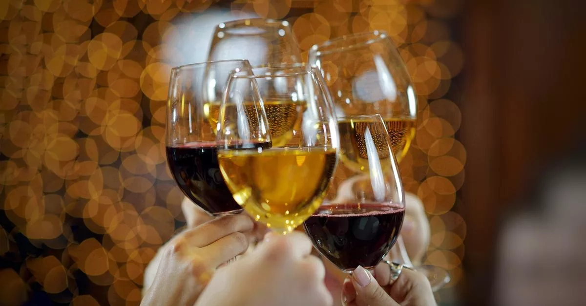 Ilmastonmuutos: suklaa, viini ja kahvi voivat tulla ”ylellisyystuotteiksi”!