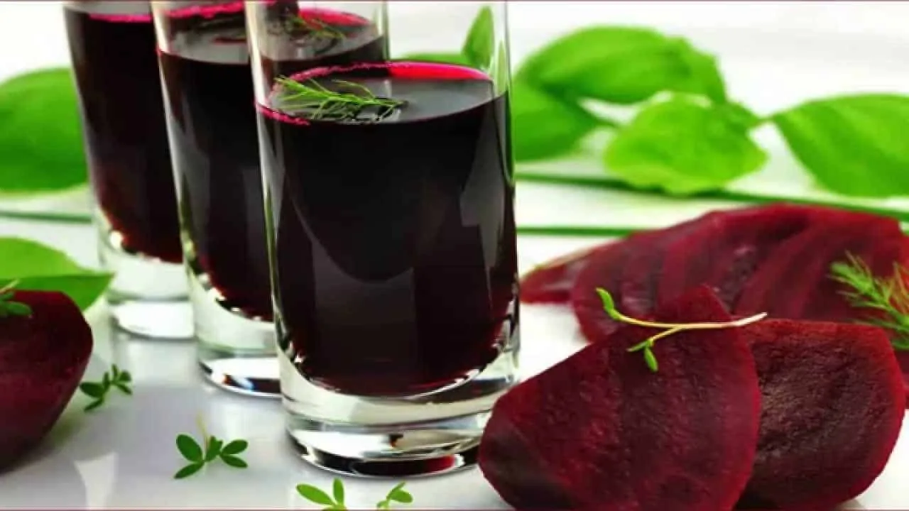 Vanhemmat sukupolvet joivat lasillisen tätä mehua joka päivä: se vahvistaa immuunijärjestelmää, parantaa veren koostumusta ja suojaa erilaisilta sairauksilta.