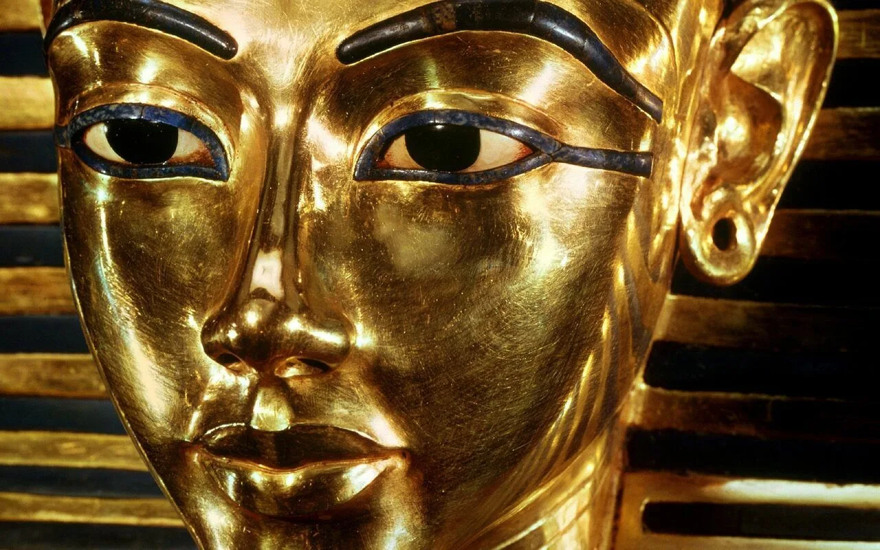 4. marraskuuta 1922: tänä päivänä Howard Carter löysi koskemattoman Tutankhamonin haudan.