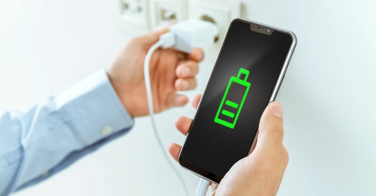 Kolme myyttiä puhelimen lataamisesta. Uskomme niihin edelleen.