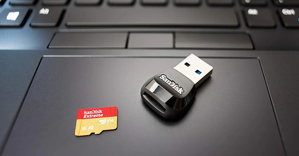 SanDisk esittelee Type-C-muistitikun Plug and Stay, jota ei tarvitse koskaan irrottaa kannettavasta tietokoneesta – saat jopa 1 TB lisätallennustilaa vain 120 dollarilla ja tiedonsiirtonopeudella 400 MB/s.