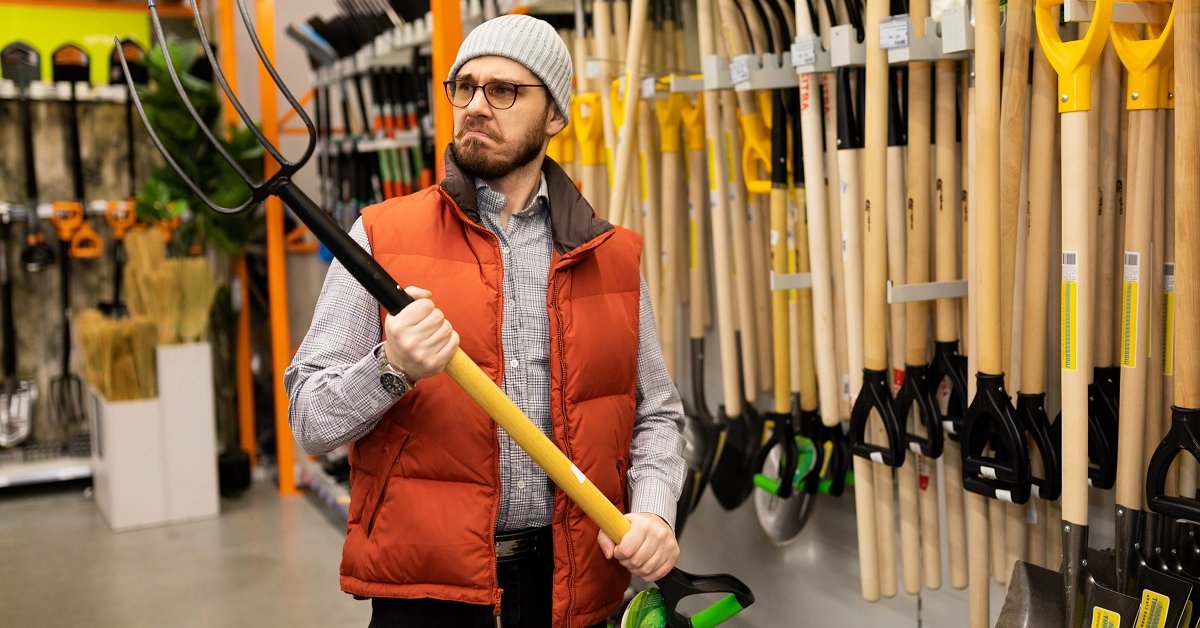 Luovu suolasta – voit poistaa jään ajotieltä edullisemmalla vaihtoehdolla