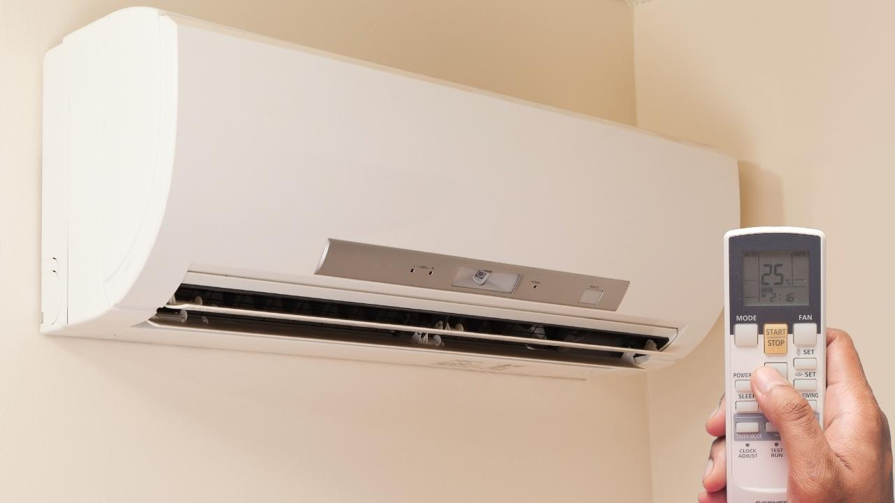 Ilmastointilaite, jos painat tätä painiketta, ”lämmitys ei toimi”.