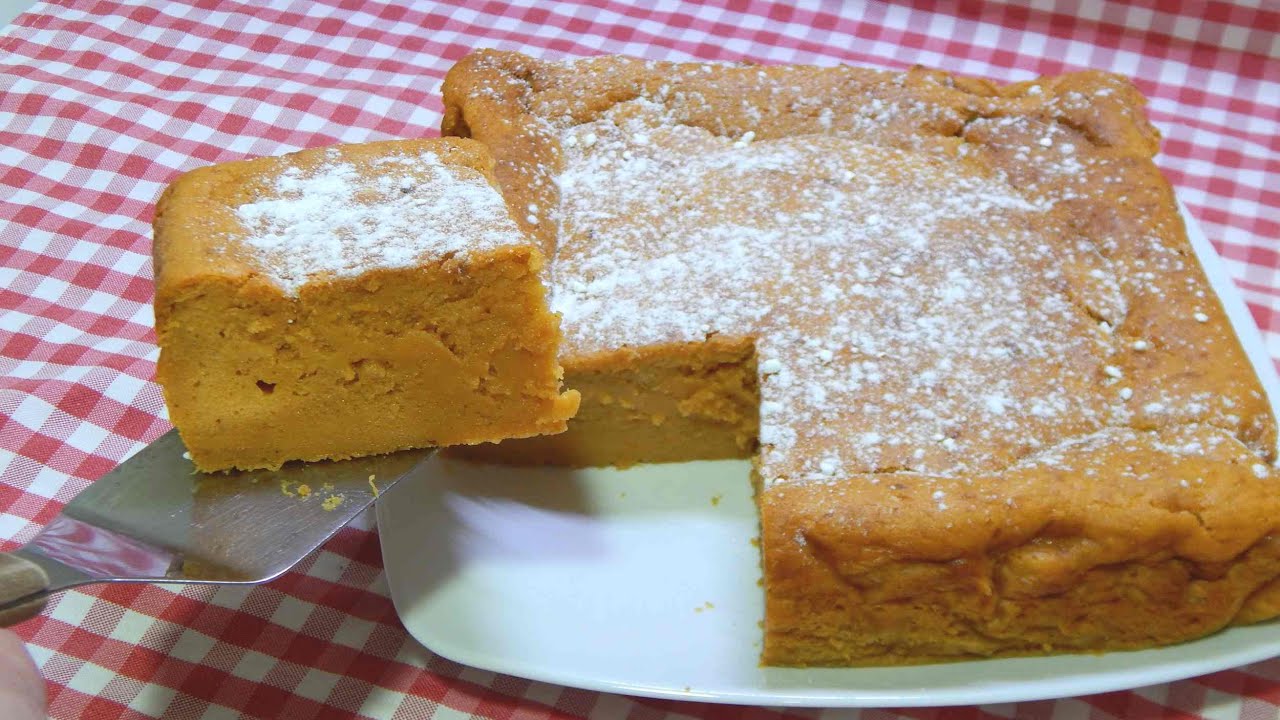 Bataattikakku: perinteinen resepti, jolla saat tämän jälkiruoan sisuksen pehmeäksi ja tuoksuvaksi.