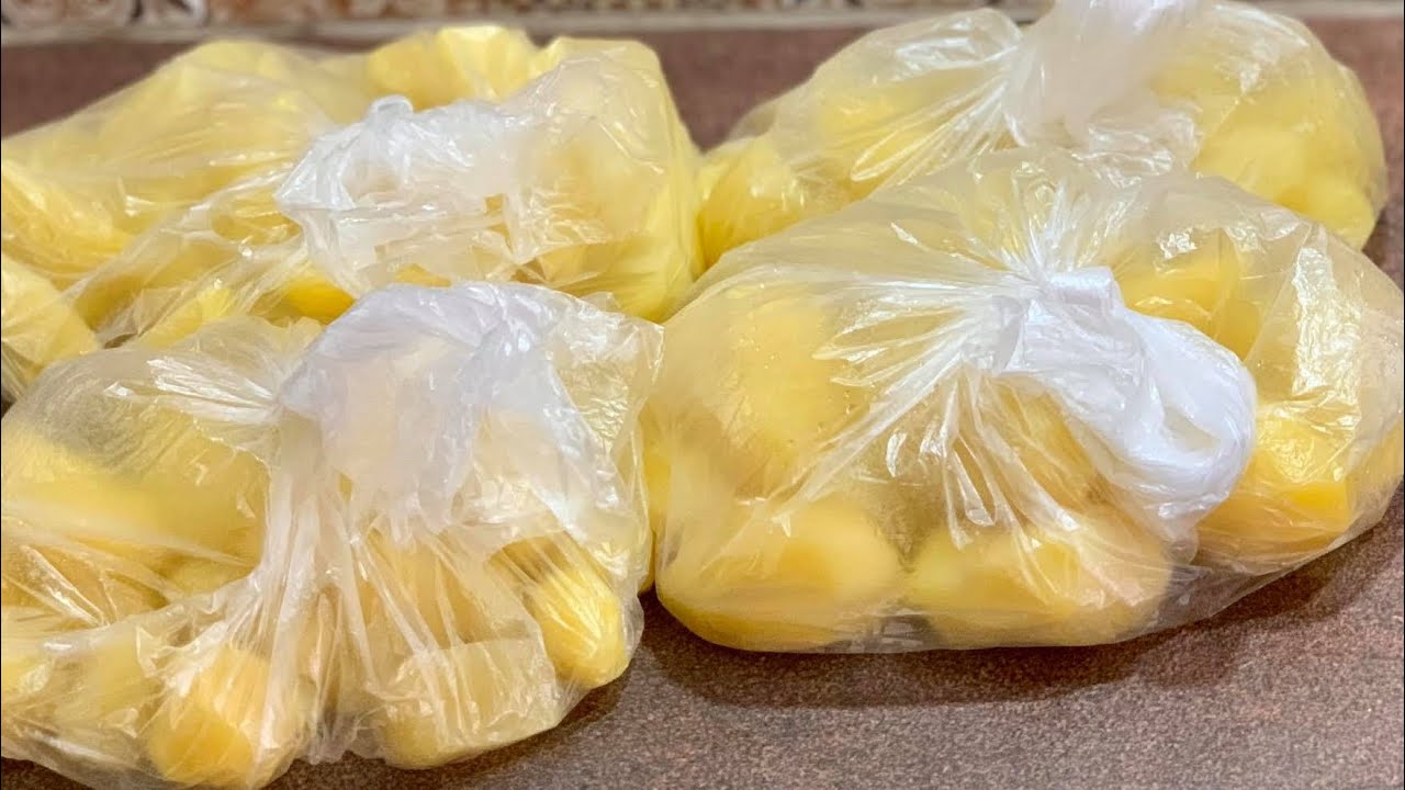 Perunat pysyvät tuoreina eivätkä itää 12 viikon ajan, jos ne säilytetään yhdessä yksinkertaisessa paikassa.