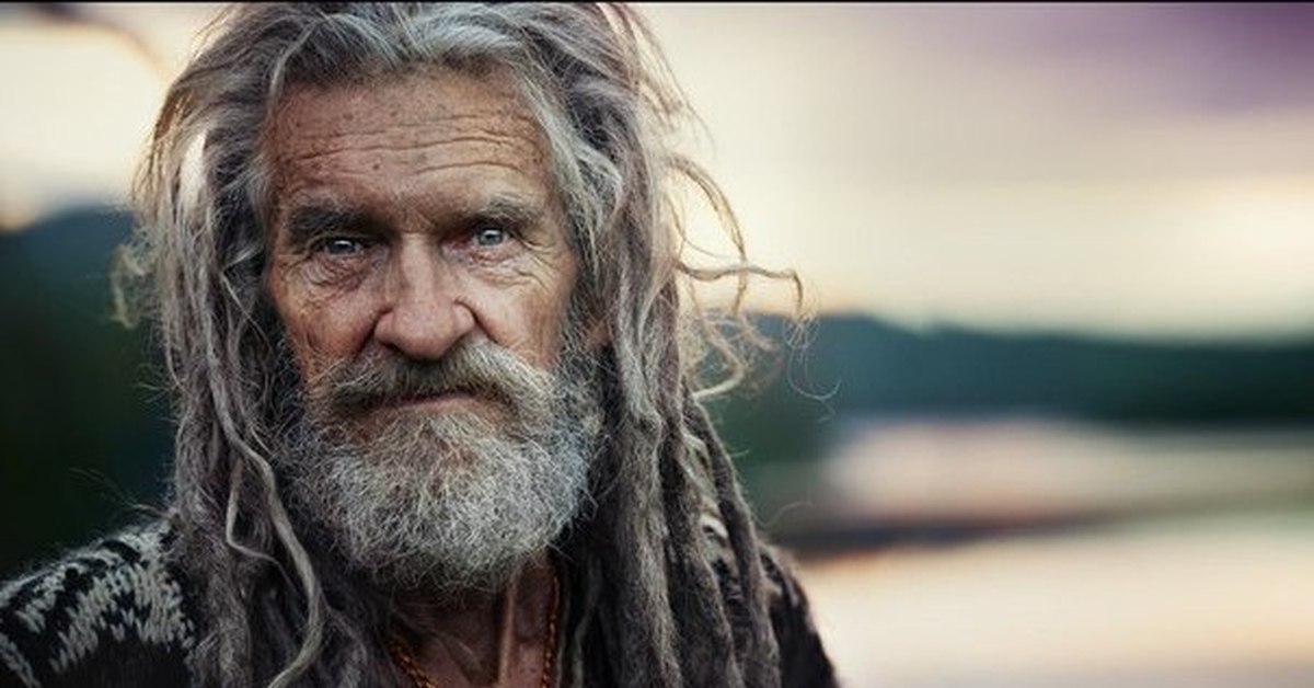 Istanbulissa paavi tervehtii vanhuksia, jotka ovat ”kaikkien aarre”