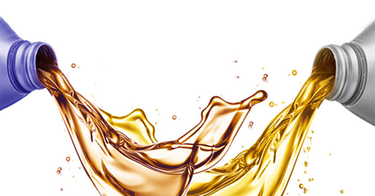 Moottoriöljy: mikä on ”1000 km:n sääntö” ja miksi se suojaa autoasi taloudelliselta katastrofilta?