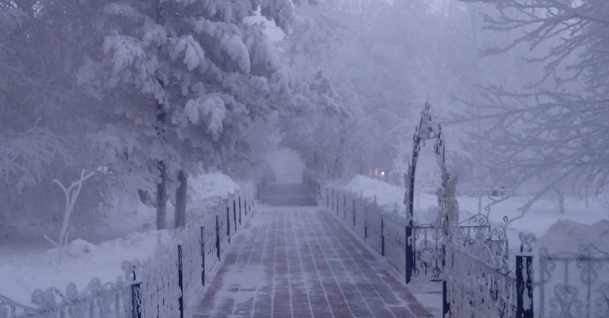 Lumi ja jää peittävät Euroopan, lämpötila laskee alle -30