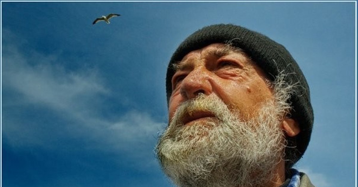 Istanbulissa paavi tervehtii vanhuksia, jotka ovat ”kaikkien aarre”