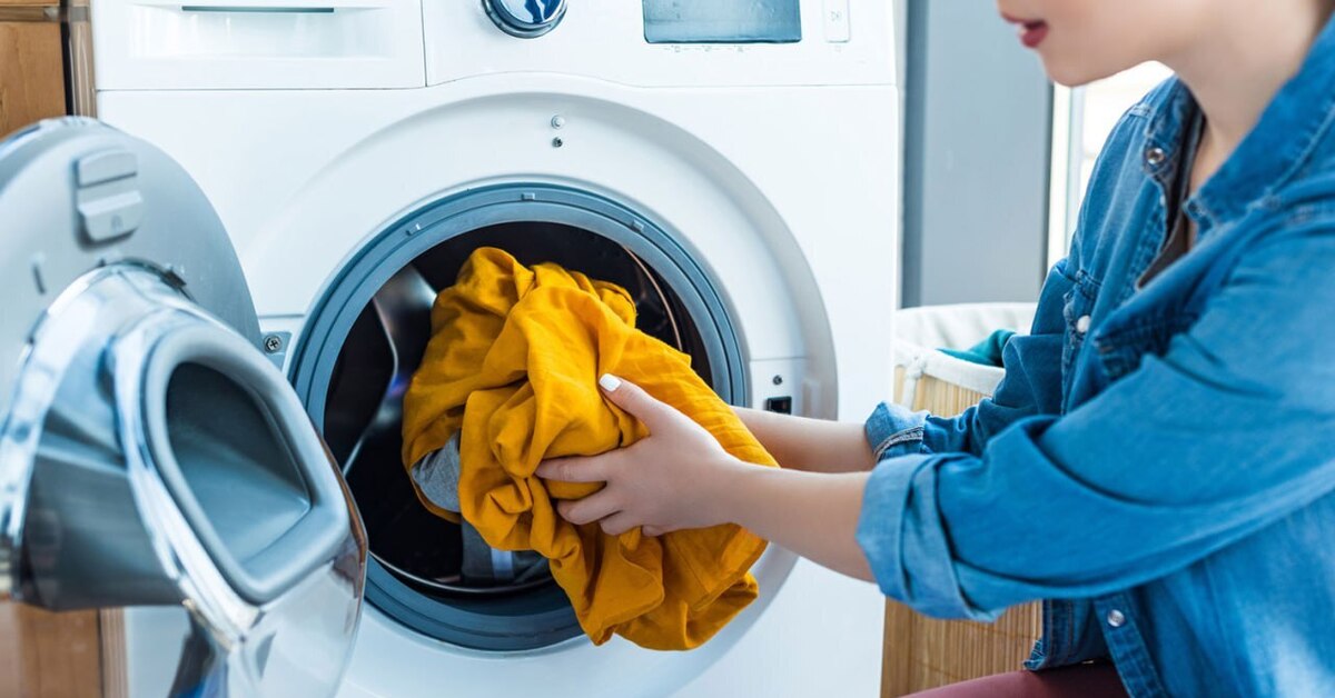 Pesukoneen merkintä ”7 kg” tarkoittaa kuivan tai märän pyykin painoa: kuinka laskea täyttö