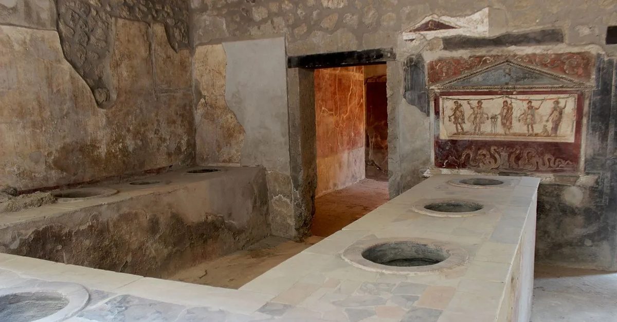 Pompejissa sijaitsevan pikaruokaravintolan takahuoneesta löydetty ylellinen egyptiläinen maljakko oli käytetty uudelleen keittiövälineenä.