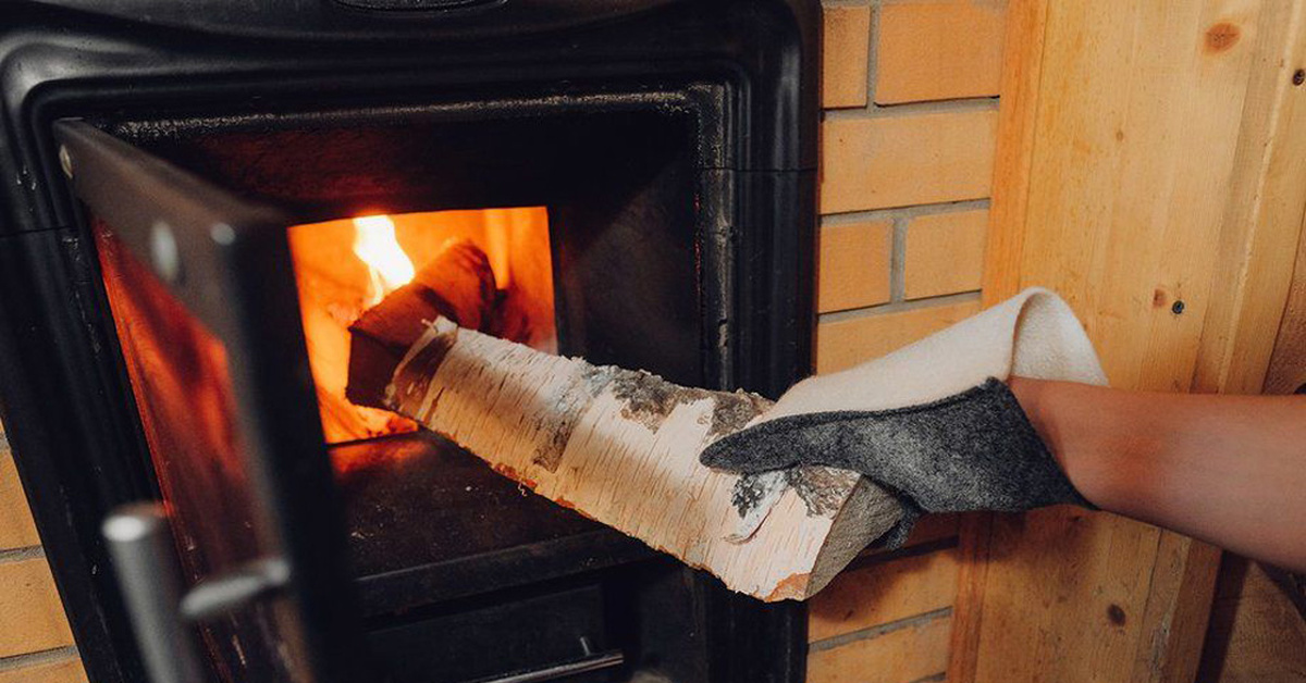 Polttopuut: tässä on, kuinka monta kuutiometriä tarvitaan 100 m²:n lämmittämiseen koko talven ajan.