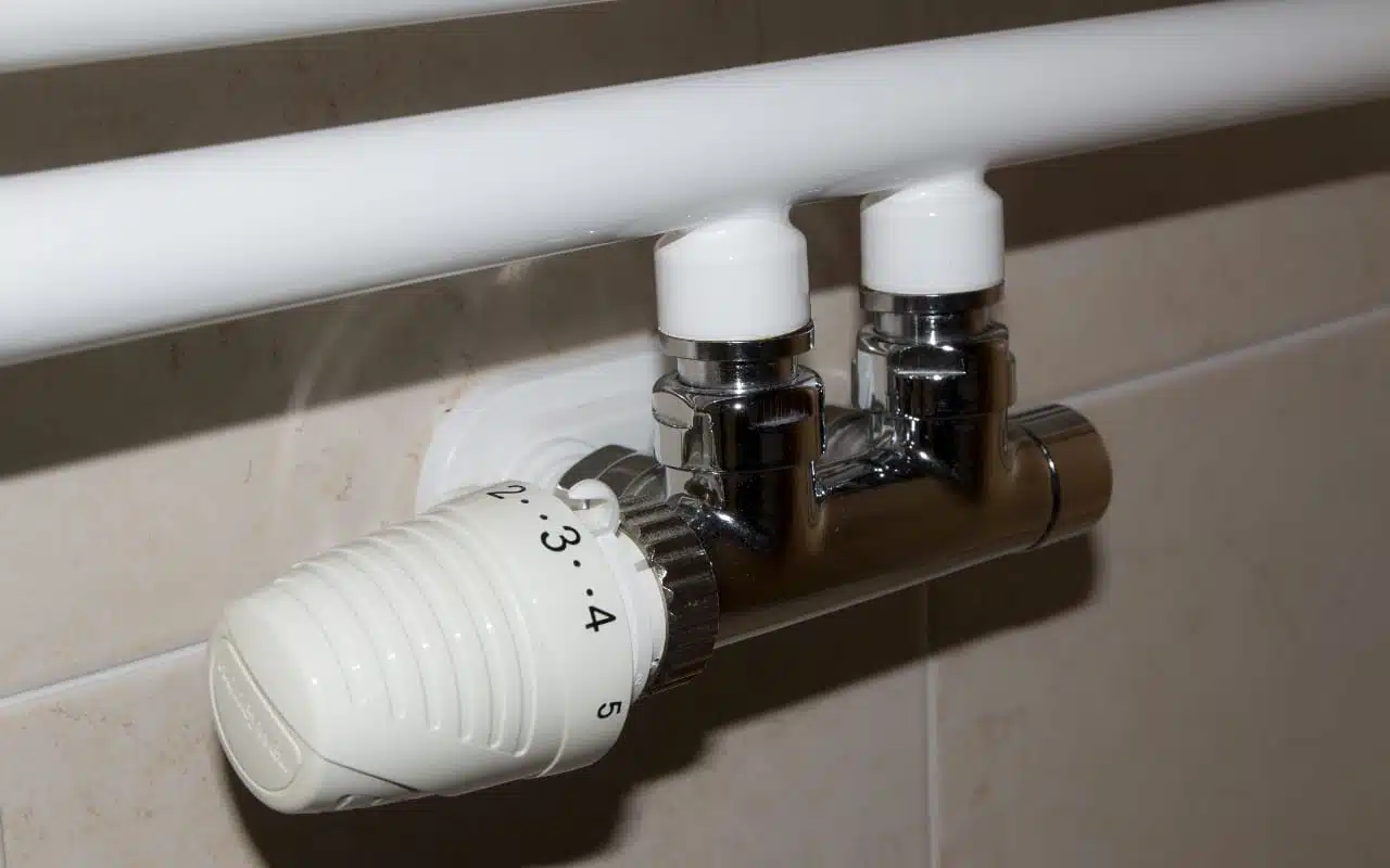 Talven taloudellisimmat lämmitysjärjestelmät: mikä sopii parhaiten juuri sinun talosi tyyppiin