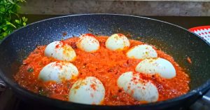 Aurora-munat – vanha resepti, joka on saanut uuden elämän elokuvan ”Illallinen” ansiosta ja jonka olemme valmistaneet teille.