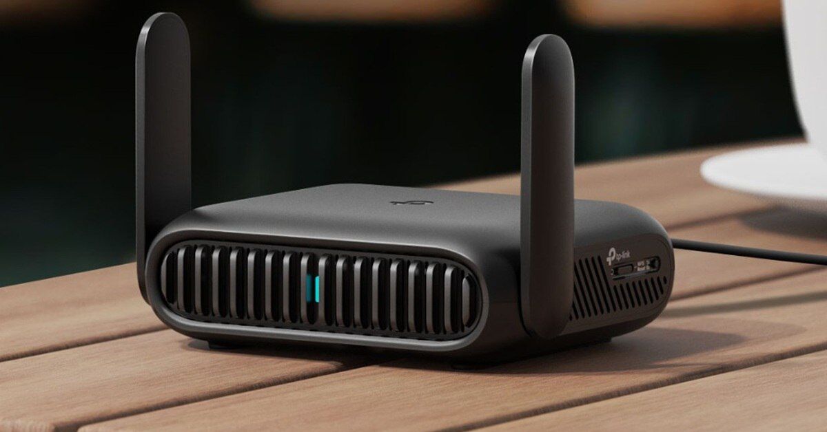 Laitteiden irrottaminen pistorasiasta voi todella säästää sähköä! Asiantuntijat varoittavat kuitenkin kuuden laitteen tyypin irrottamisen vaaroista, sillä se voi johtaa sähkölaskun nousuun ja laitteiden vaurioitumiseen.