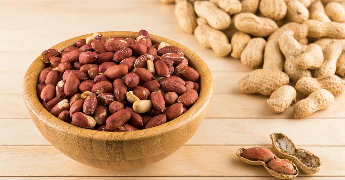 Vinkkejä rapeiden maapähkinöiden valmistukseen: kuinka paistaa ne oikein, jotta ne eivät pala