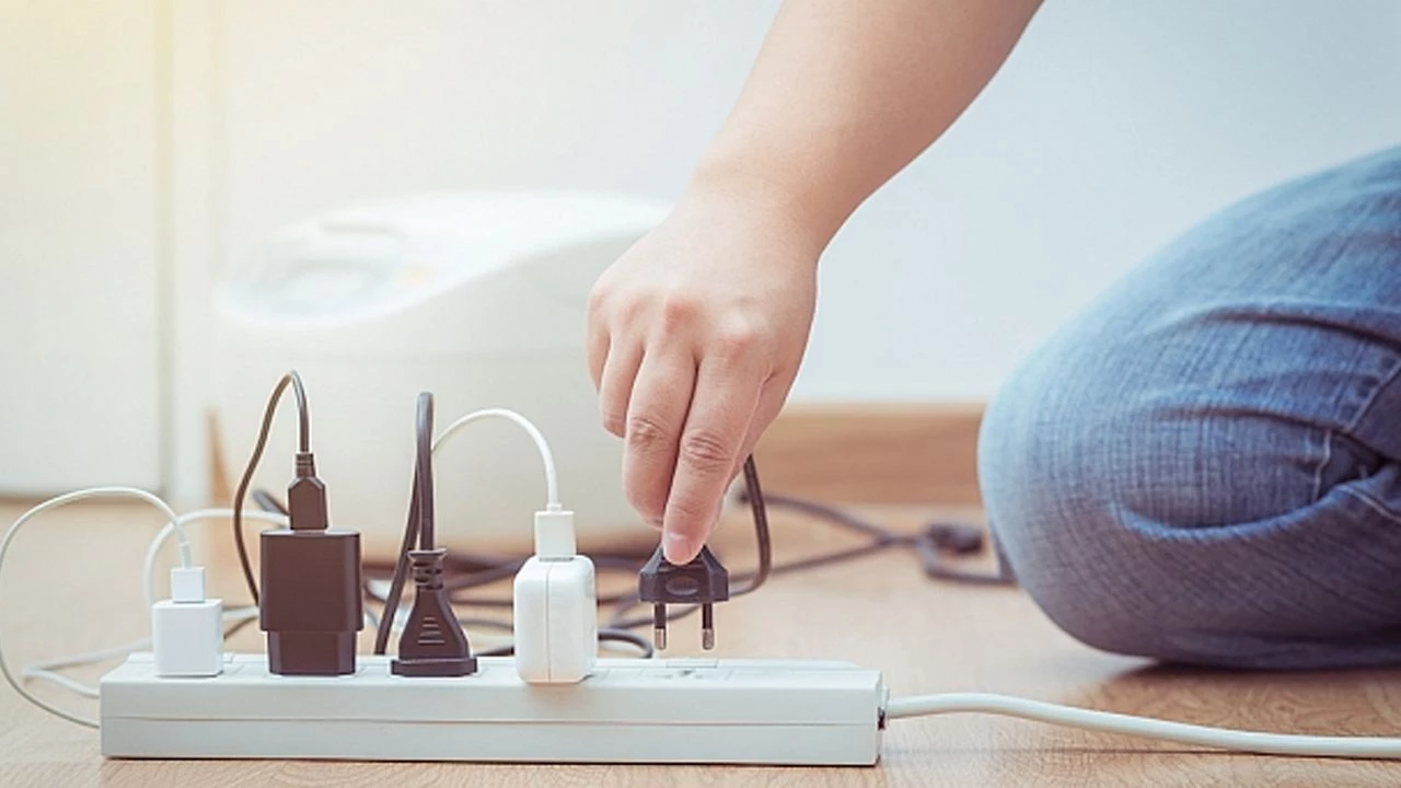 Päivittäiset tavat, jotka auttavat vähentämään sähkönkulutusta kotona