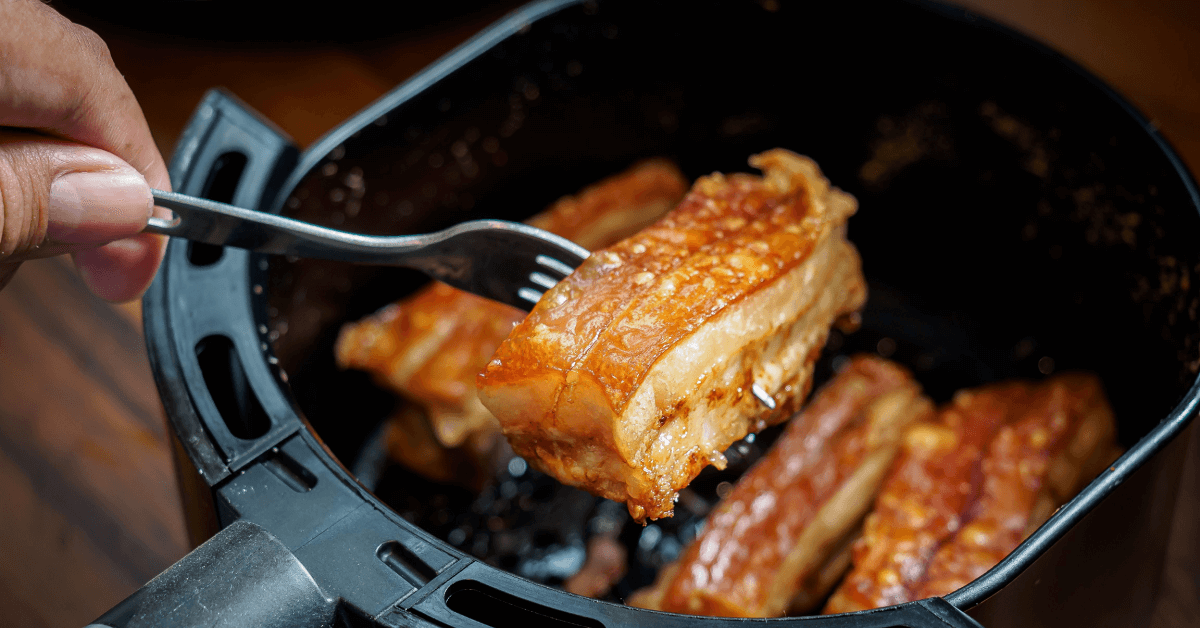 Tämä ilmakeitin pelastaa juhlapyhät! Mehevä liha, vihannekset ja kala ovat valmiita hetkessä.