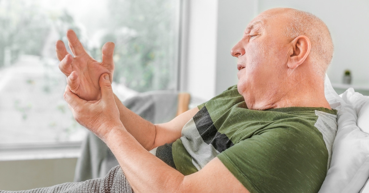 Hänen sairautensa on parantumaton ja pahenee jatkuvasti.
