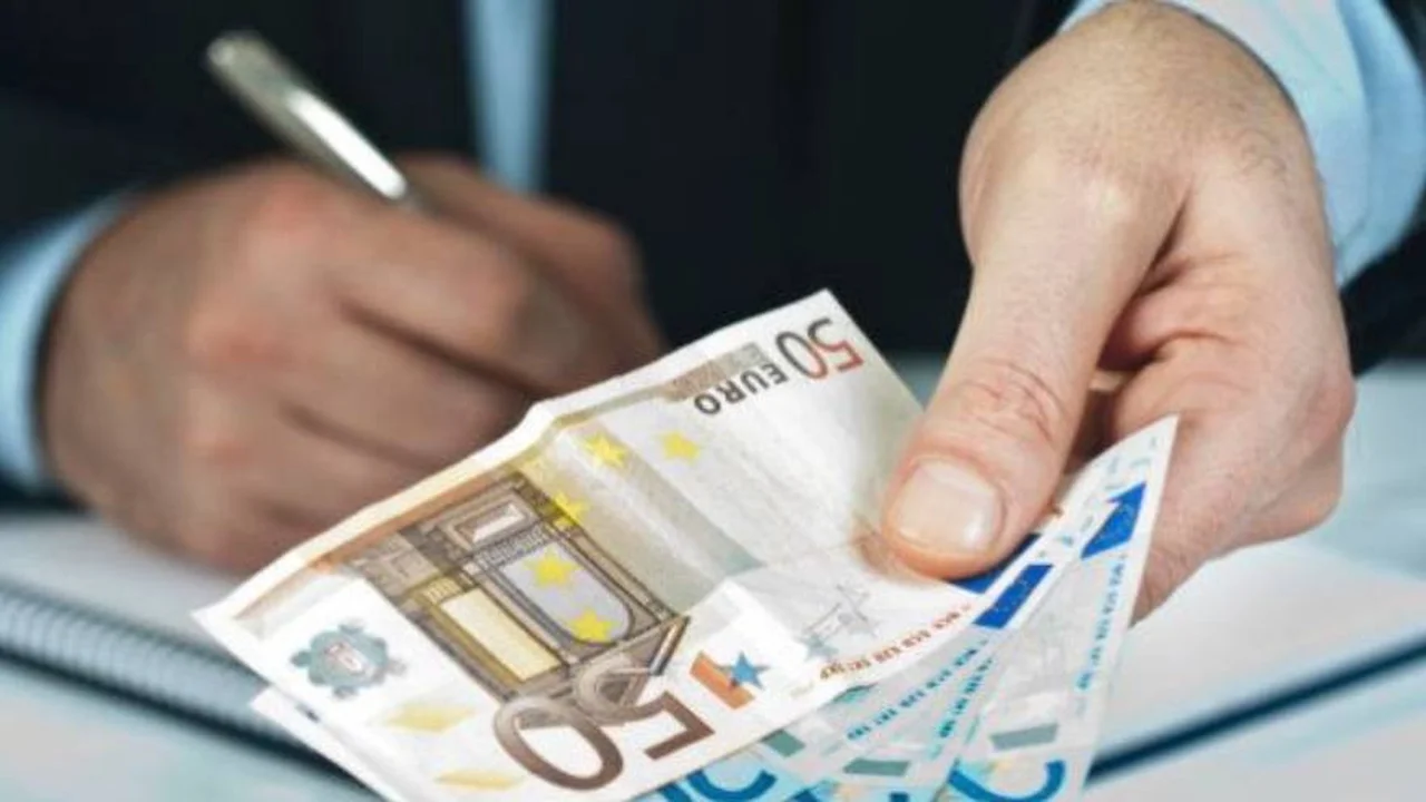 Pätevä työntekijä: ”2600 euron verotonta alkupalkkaa on naurettava summa.”