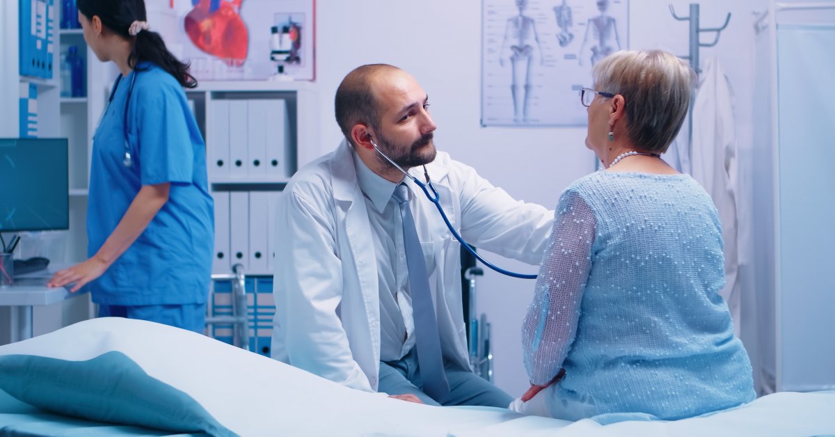 Tohtori Camino Diaz: ”Joskus potilas lähetetään kotiin sanomalla: ”Se on normaalia”, koska ei ole aikaa jatkaa tutkimuksia.”