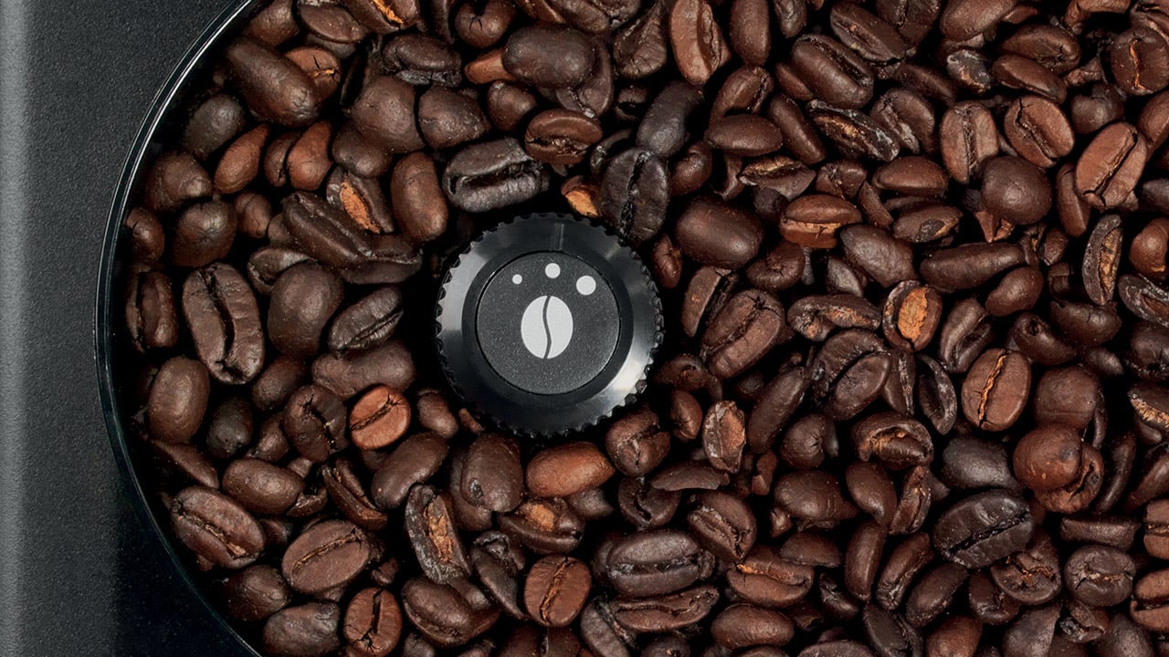 Naapurit kadehtivat kotini tuoksua: Krups Roma -kahvinkeitin valmistaa kahvia juuri niin kuin minä sen pidän.