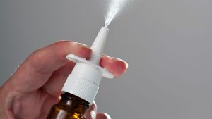 Moldan saastuttamien tuotteiden vuoksi ympäri maata on vedetty pois myynnistä vielä lisää nenäsumutteita.